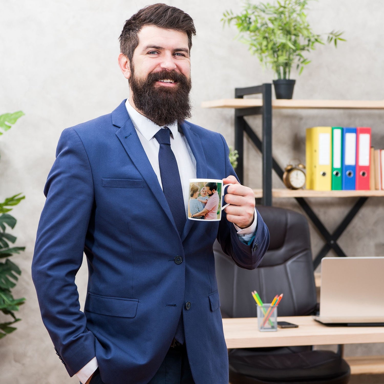 Personalised photo mug white ceramic 11oz — detail view 4