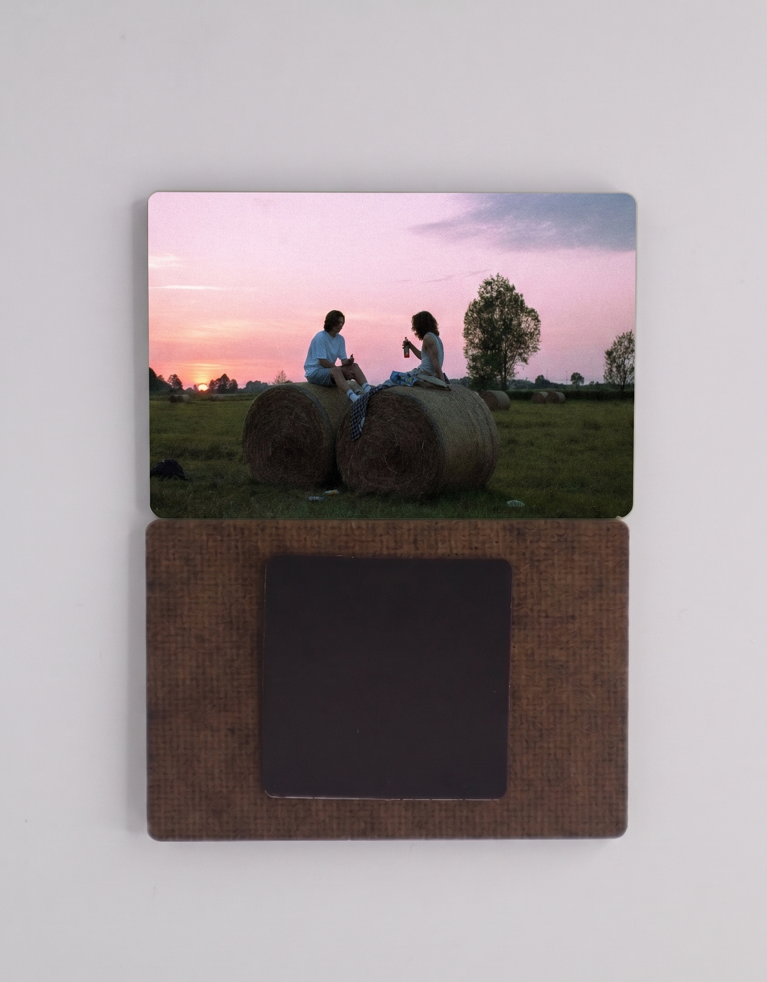Personalised photo fridge magnet 7.5x5cm — detail view 1